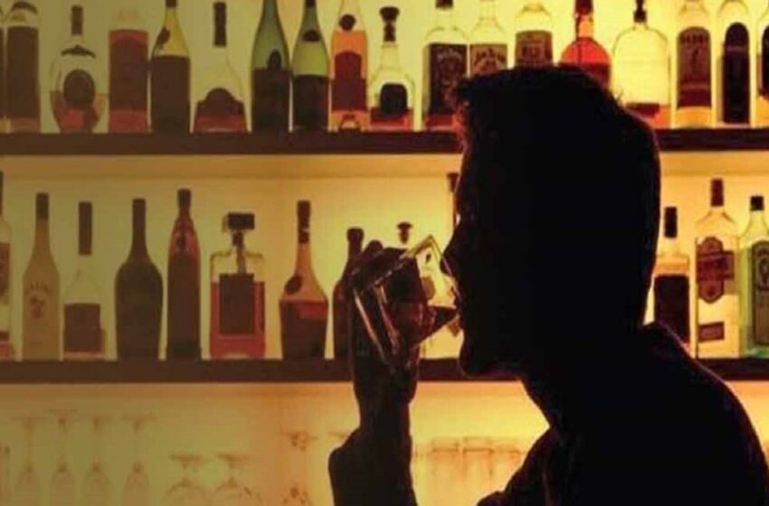  बिना लाइसेंस शराब परोसने पर होगी सख्त कार्रवाई :आबकारी विभाग