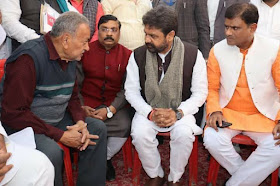  Ayush Minister Dayashankar Mishra Dayalu met the family members of gun house businessman late Nandlal Gupta