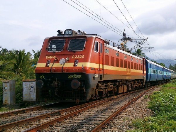  भारतीय रेलवे: आपके टिकट पर दूसरा कर सकेगा यात्रा, रेलवे ने दी सुविधा, बस करना होगा ये काम
